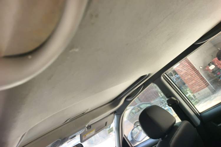 Used Chery Tiggo 3 2016 1.6L Manual ZhiShang Edition Headliner