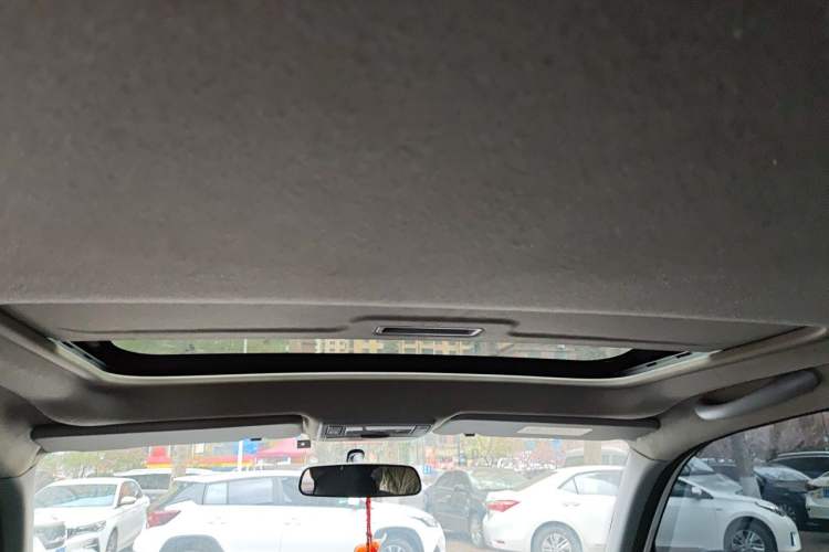 Used Chery Tiggo 3 2016 1.6L CVT ZhiShang Edition Headliner