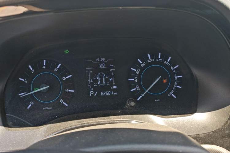 Used Chery Tiggo 3 2016 1.6L CVT ZhiShang Edition Instrument Cluster