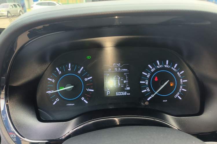 Used Chery Tiggo 3 2016 1.6L CVT ZhiShang Edition Instrument Cluster