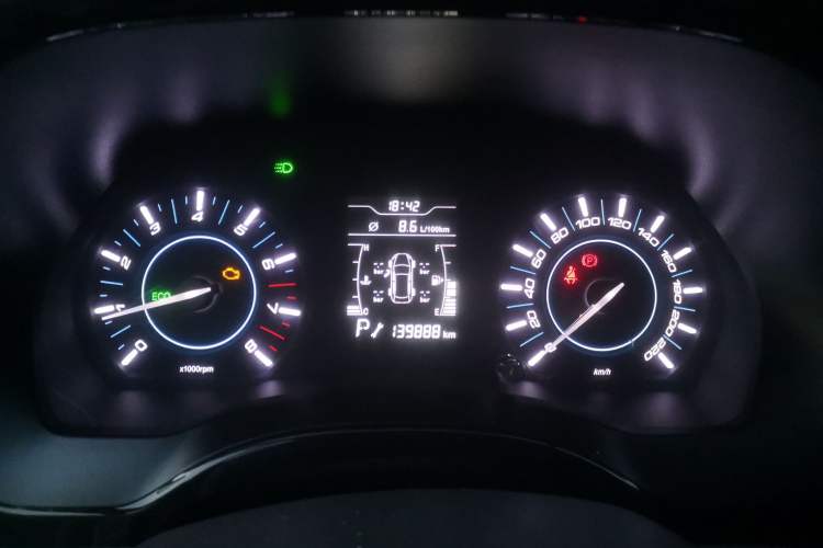 Used Chery Tiggo 3 2016 1.6L CVT ZhiShang Edition Instrument Cluster