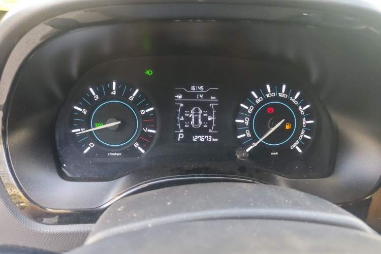 Used Chery Tiggo 3 2016 1.6L CVT ZhiShang Edition Instrument Cluster