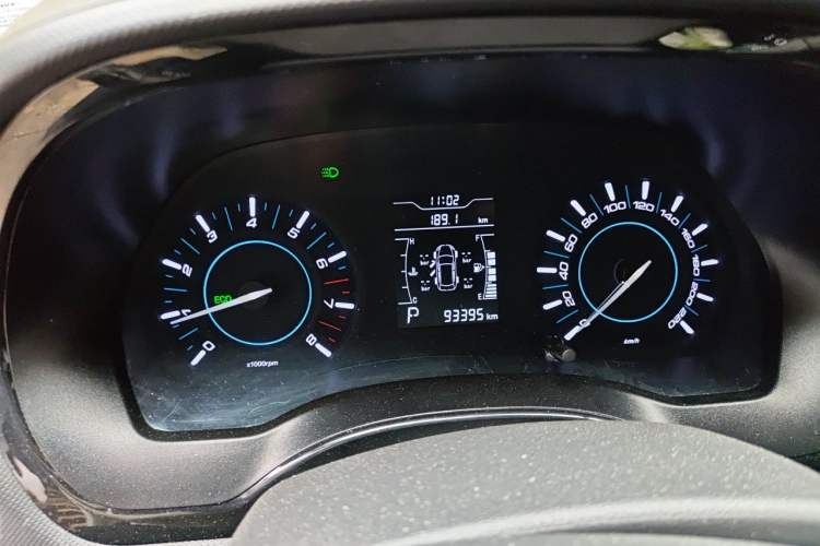 Used Chery Tiggo 3 2016 1.6L CVT ZhiShang Edition Instrument Cluster
