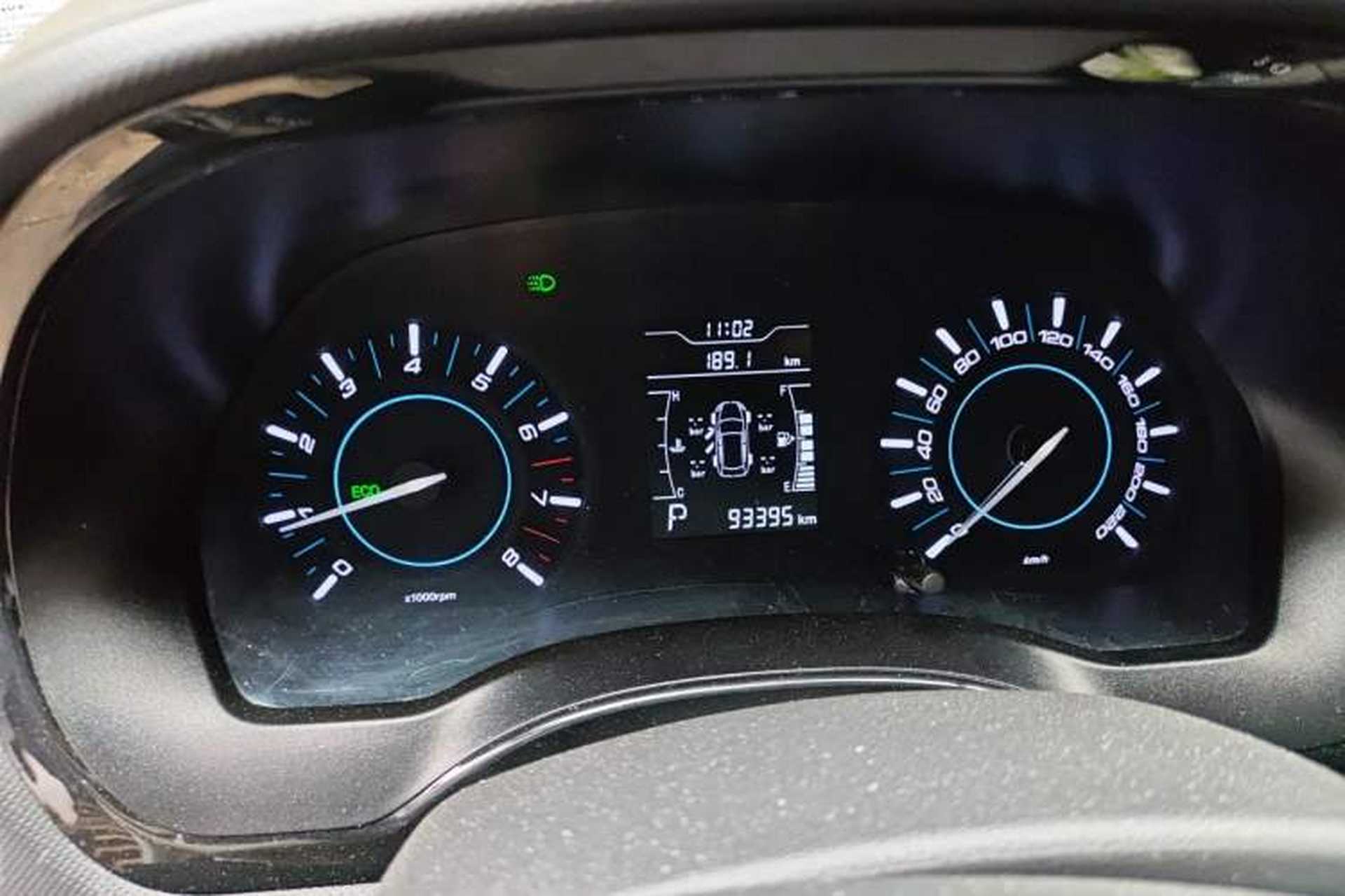 Used Chery Tiggo 3 2016 1.6L CVT ZhiShang Edition Instrument Cluster