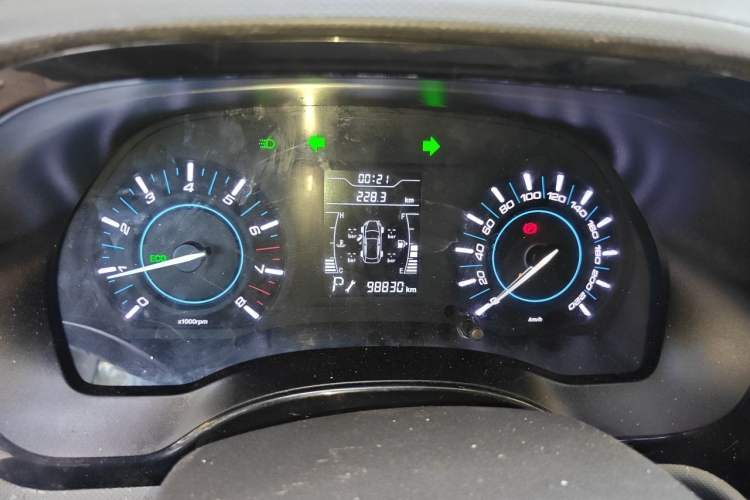Used Chery Tiggo 3 2016 1.6L CVT ZhiShang Edition Instrument Cluster