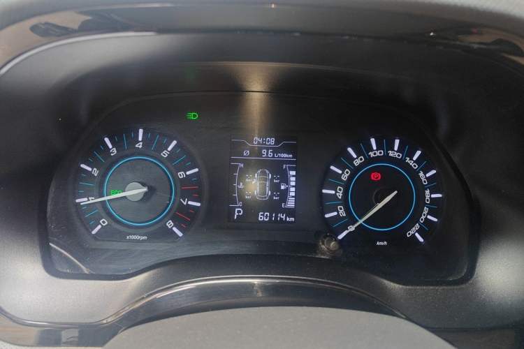 Used Chery Tiggo 3 2016 1.6L CVT ZhiShang Edition Instrument Cluster