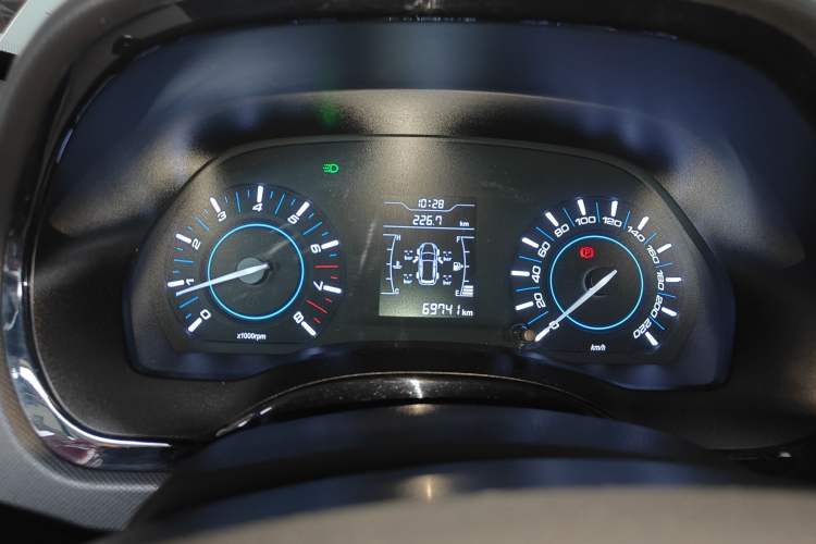 Used Chery Tiggo 3 2016 1.6L Manual ZhiShang Edition Instrument Cluster