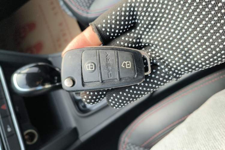 Used Chery Tiggo 3 2016 1.6L CVT ZhiShang Edition Interior 1