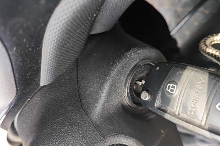 Used Chery Tiggo 3 2016 1.6L CVT ZhiShang Edition Interior 1