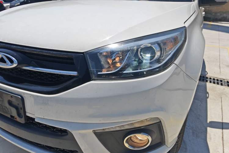 Used Chery Tiggo 3 2016 1.6L CVT ZhiShang Edition Left Front Headlight