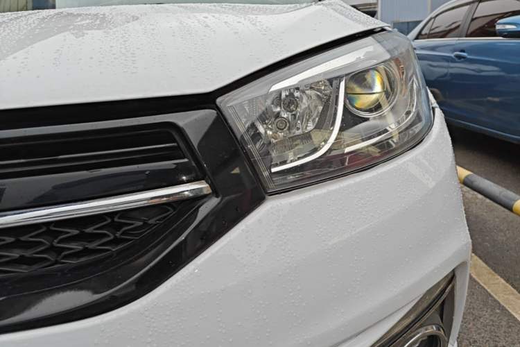 Used Chery Tiggo 3 2016 1.6L CVT ZhiShang Edition Left Front Headlight