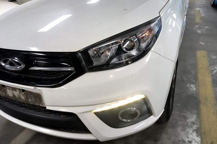 Used Chery Tiggo 3 2016 1.6L CVT ZhiShang Edition Left Front Headlight