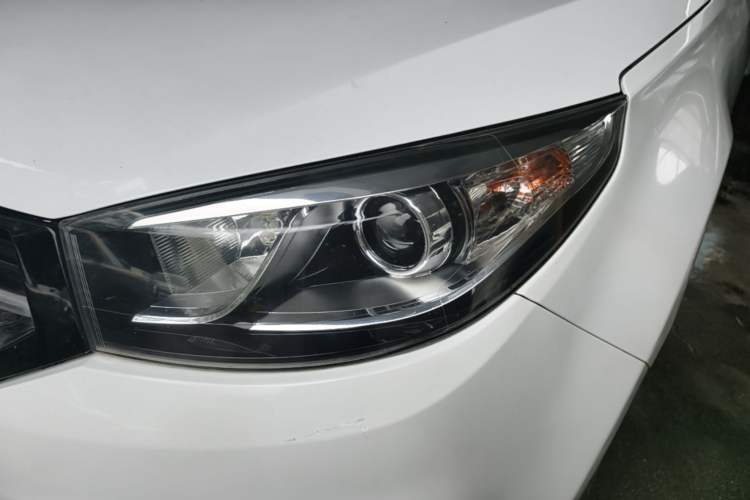 Used Chery Tiggo 3 2016 1.6L CVT ZhiShang Edition Left Front Headlight