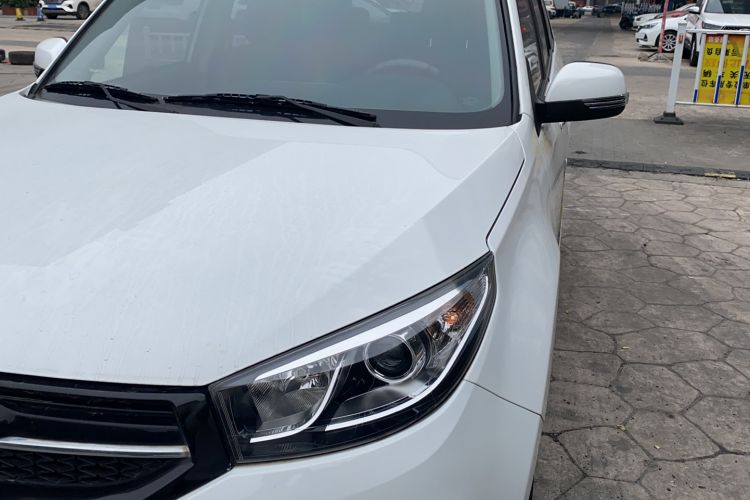 Used Chery Tiggo 3 2016 1.6L Manual ZhiShang Edition Left Front Headlight