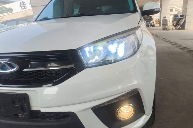 Used Chery Tiggo 3 2016 1.6L CVT ZhiShang Edition Left Front Headlight