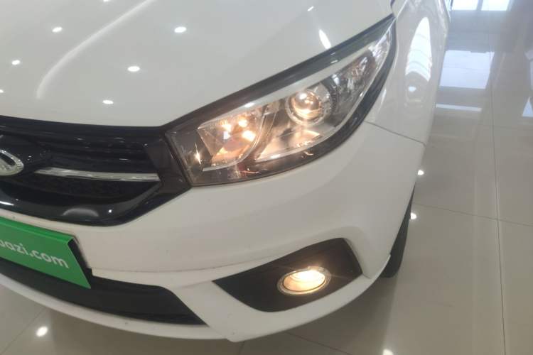 Used Chery Tiggo 3 2016 1.6L Manual Fashion Edition Left Front Headlight