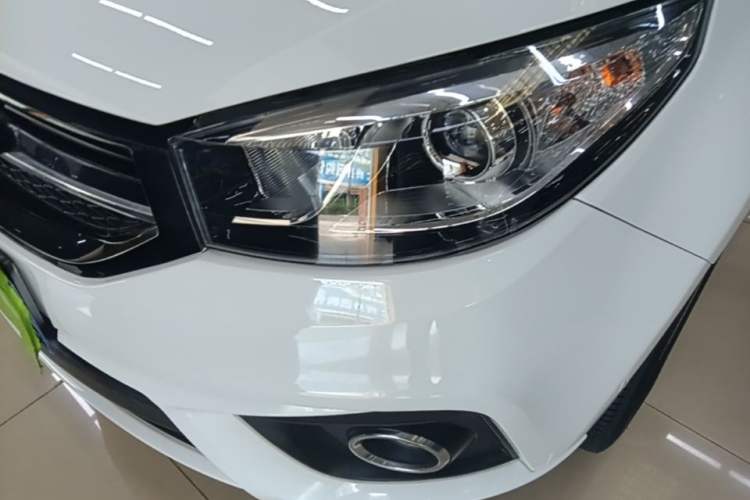 Used Chery Tiggo 3 2016 1.6L CVT Fashion Edition Left Front Headlight