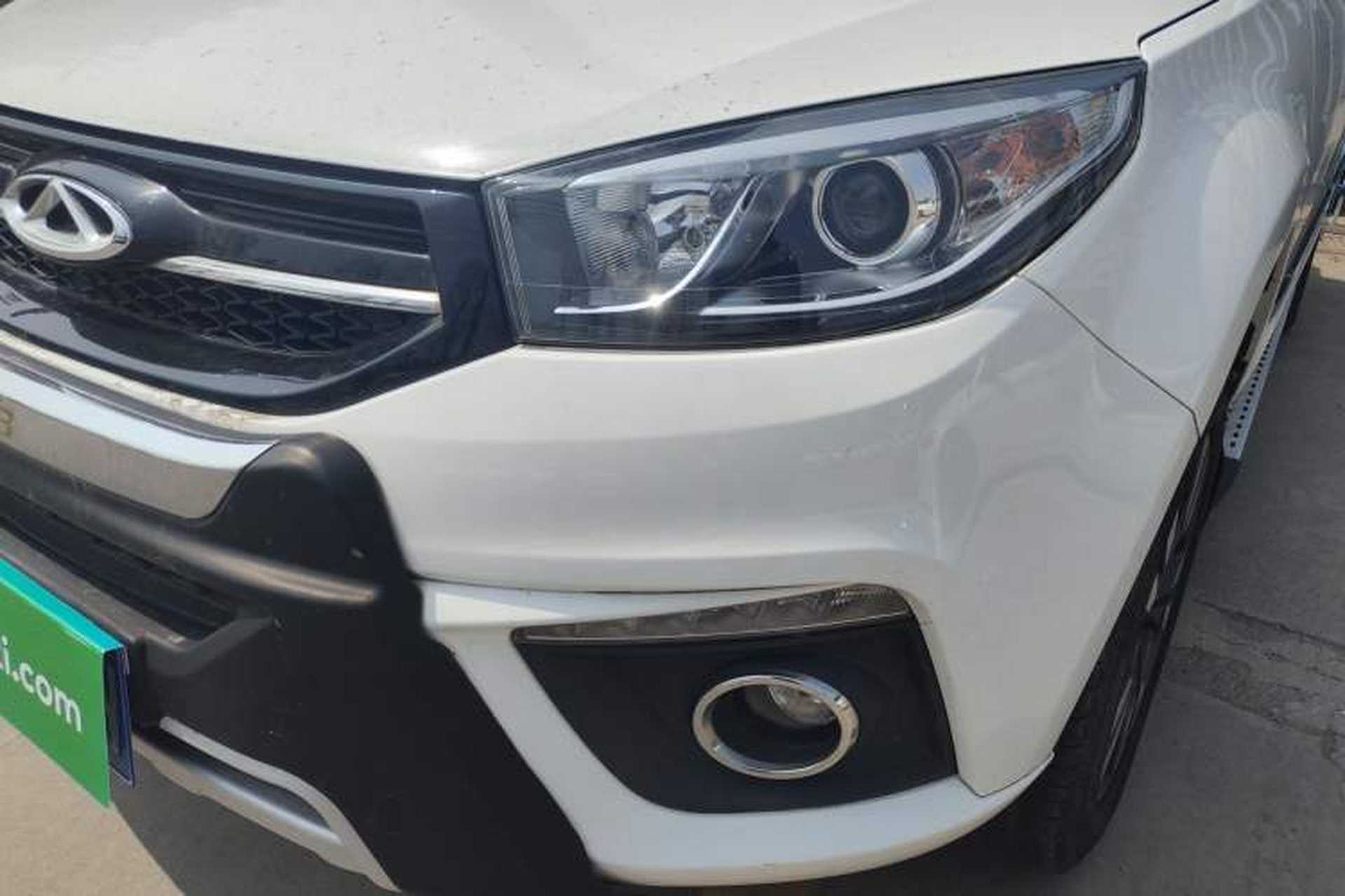 Used Chery Tiggo 3 2016 1.6L Manual ZhiShang Edition Left Front Headlight