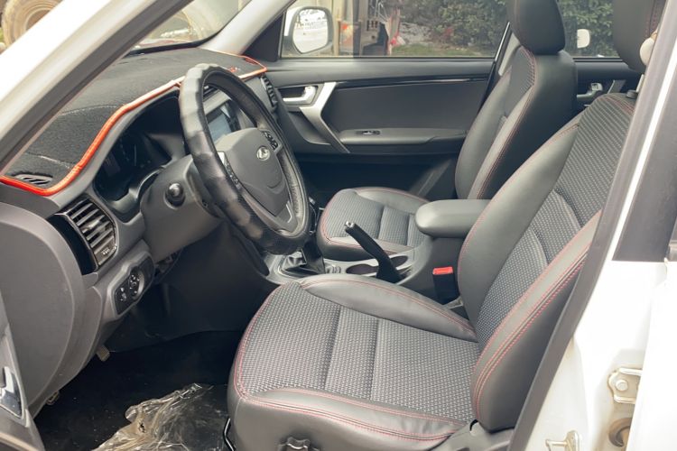 Used Chery Tiggo 3 2016 1.6L Manual ZhiShang Edition Left Front Seat