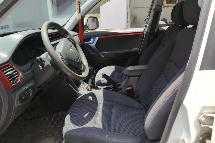 Used Chery Tiggo 3 2016 1.6L Manual Fashion Edition Left Front Seat