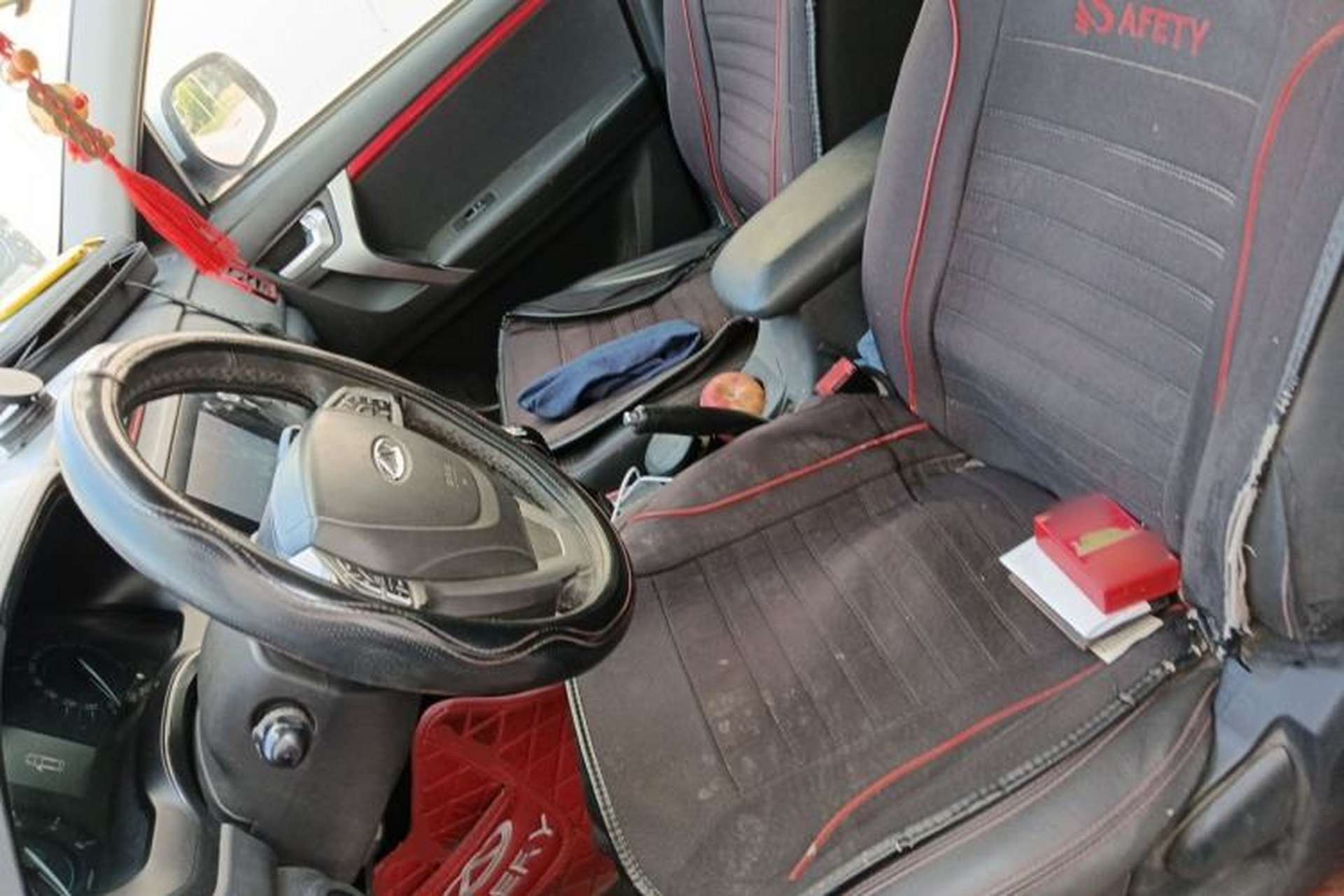 Used Chery Tiggo 3 2016 1.6L Manual ZhiShang Edition Left Front Seat