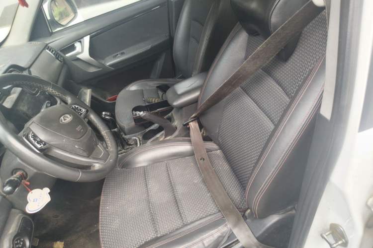 Used Chery Tiggo 3 2016 1.6L Manual ZhiShang Edition Left Front Seat