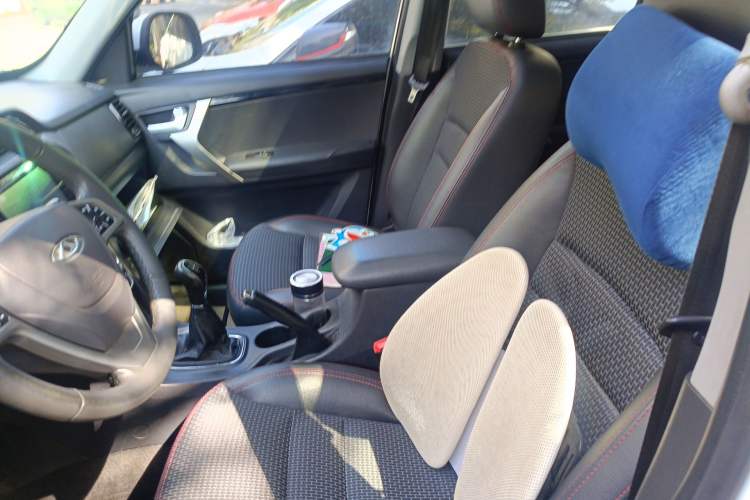 Used Chery Tiggo 3 2016 1.6L Manual ZhiShang Edition Left Front Seat