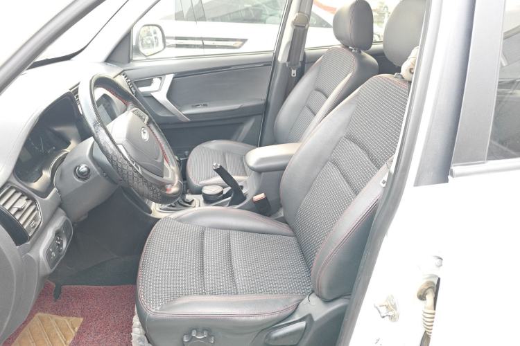 Used Chery Tiggo 3 2016 1.6L Manual ZhiShang Edition Left Front Seat