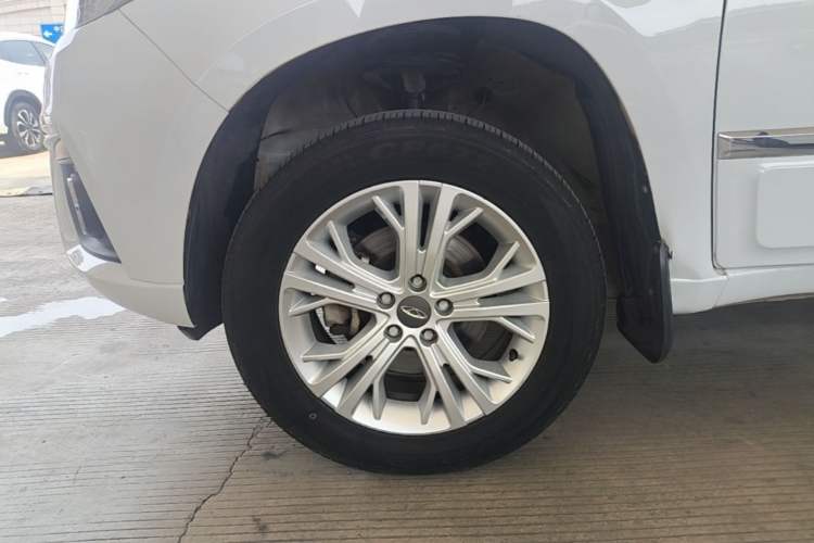 Used Chery Tiggo 3 2016 1.6L Manual Fashion Edition Left Front Wheel Hub