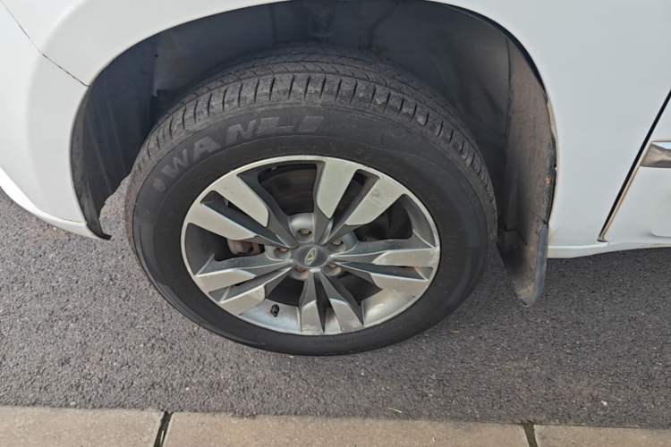 Used Chery Tiggo 3 2016 1.6L Manual ZhiShang Edition Left Front Wheel Hub