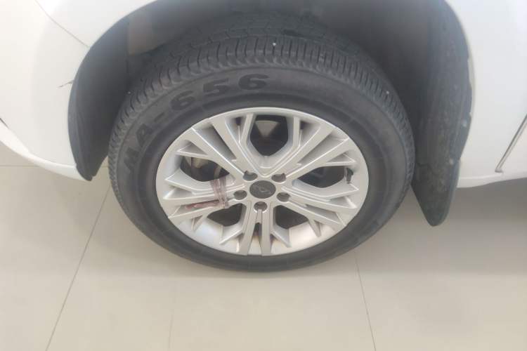 Used Chery Tiggo 3 2016 1.6L Manual Fashion Edition Left Front Wheel Hub