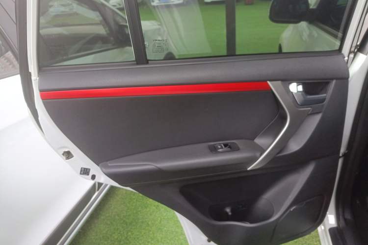 Used Chery Tiggo 3 2016 1.6L Manual ZhiShang Edition Left Rear Door Interior