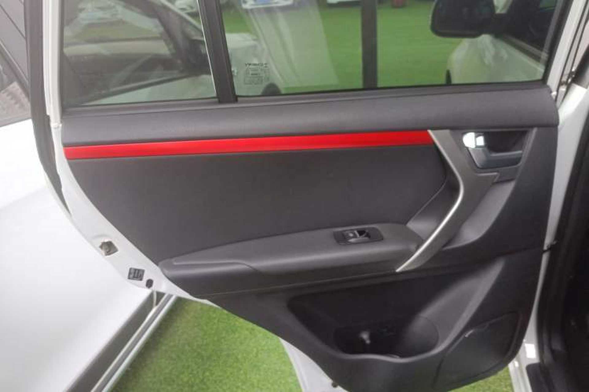 Used Chery Tiggo 3 2016 1.6L Manual ZhiShang Edition Left Rear Door Interior