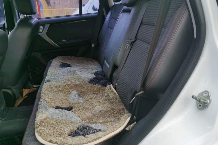 Used Chery Tiggo 3 2016 1.6L Manual ZhiShang Edition Left Rear Seat