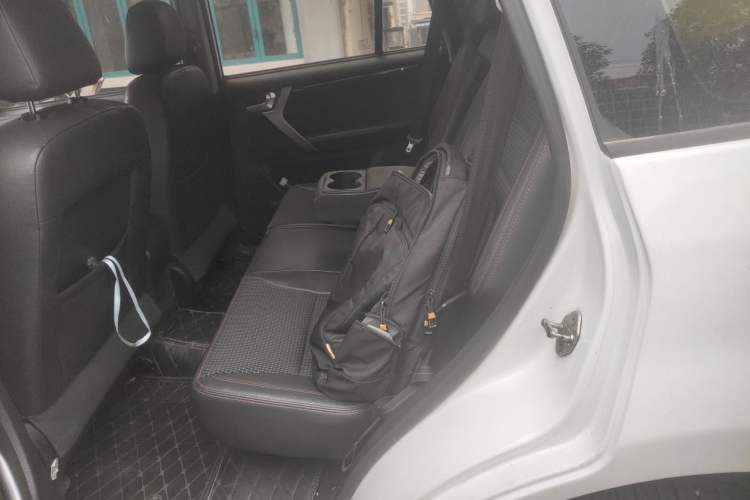 Used Chery Tiggo 3 2016 1.6L CVT ZhiShang Edition Left Rear Seat