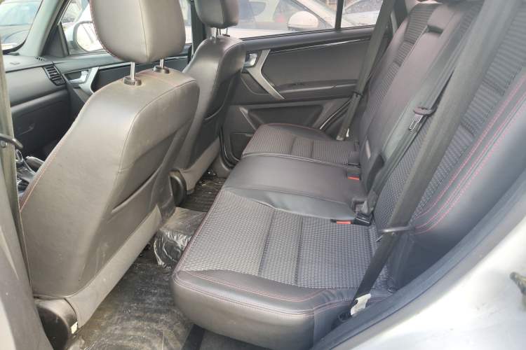 Used Chery Tiggo 3 2016 1.6L CVT ZhiShang Edition Left Rear Seat