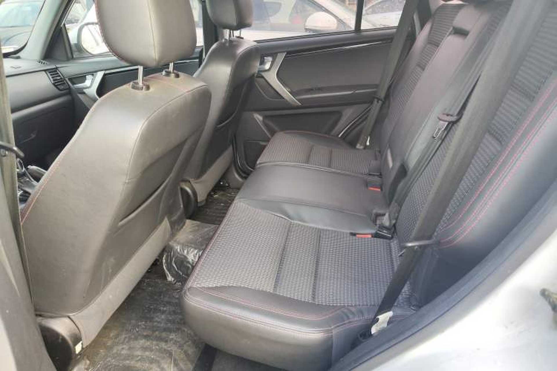 Used Chery Tiggo 3 2016 1.6L CVT ZhiShang Edition Left Rear Seat