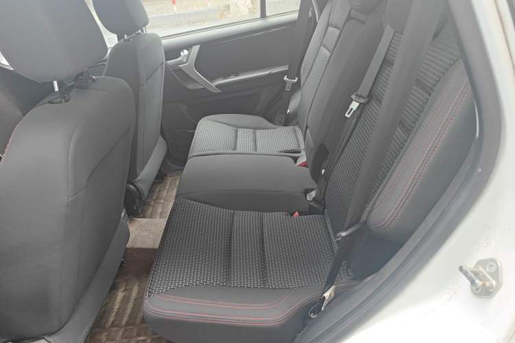 Used Chery Tiggo 3 2016 1.6L CVT Fashion Edition Left Rear Seat
