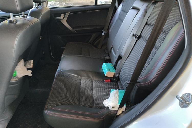 Used Chery Tiggo 3 2016 1.6L Manual ZhiShang Edition Left Rear Seat