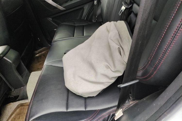 Used Chery Tiggo 3 2016 1.6L Manual Fashion Edition Left Rear Seat
