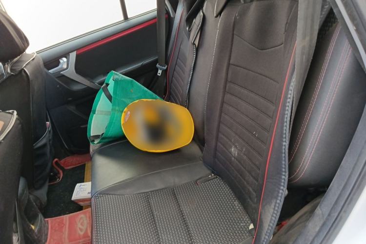 Used Chery Tiggo 3 2016 1.6L Manual ZhiShang Edition Left Rear Seat