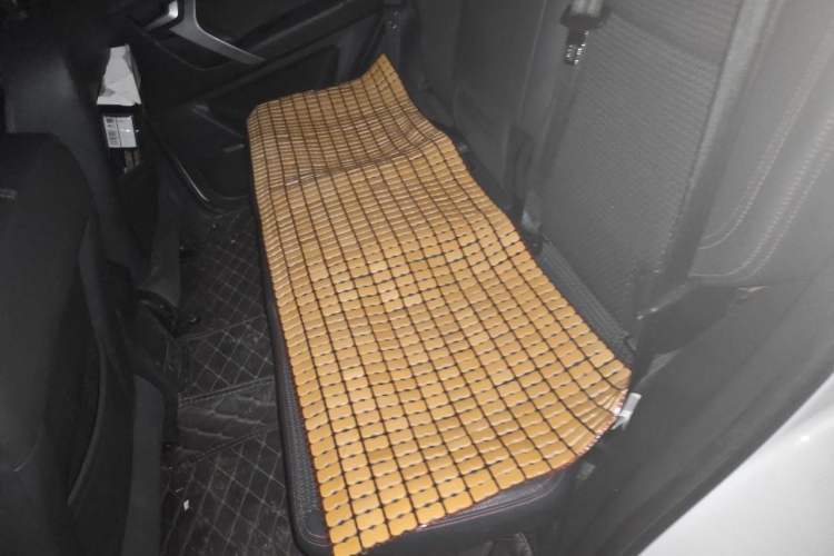 Used Chery Tiggo 3 2016 1.6L CVT ZhiShang Edition Left Rear Seat