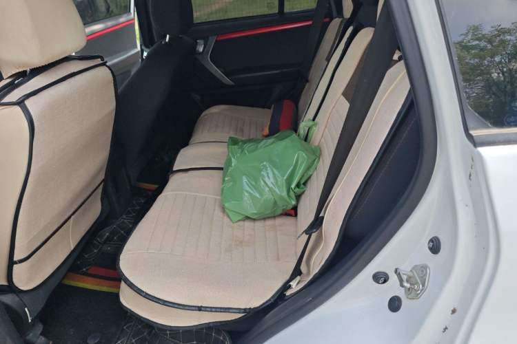 Used Chery Tiggo 3 2016 1.6L Manual Fashion Edition Left Rear Seat