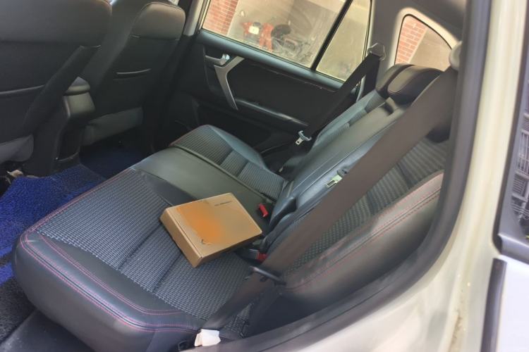 Used Chery Tiggo 3 2016 1.6L Manual ZhiShang Edition Left Rear Seat