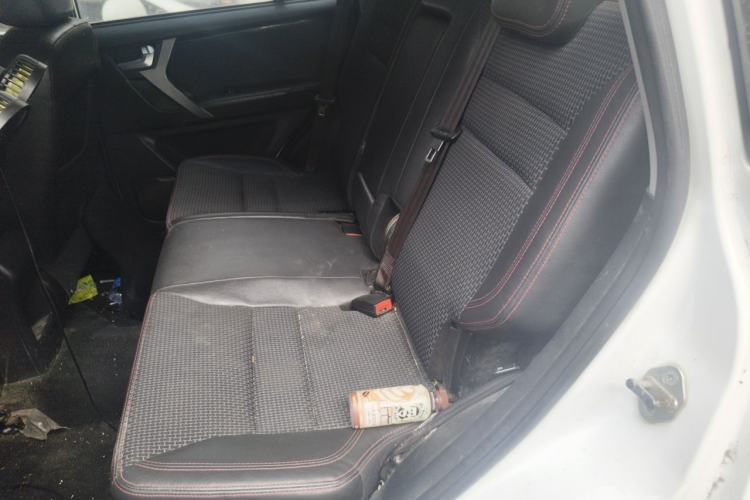 Used Chery Tiggo 3 2016 1.6L Manual ZhiShang Edition Left Rear Seat