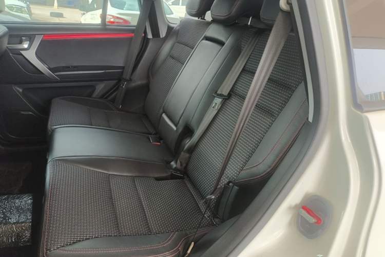 Used Chery Tiggo 3 2016 1.6L CVT ZhiShang Edition Left Rear Seat