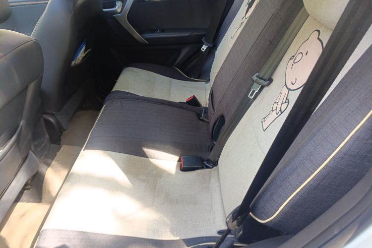 Used Chery Tiggo 3 2016 1.6L Manual ZhiShang Edition Left Rear Seat