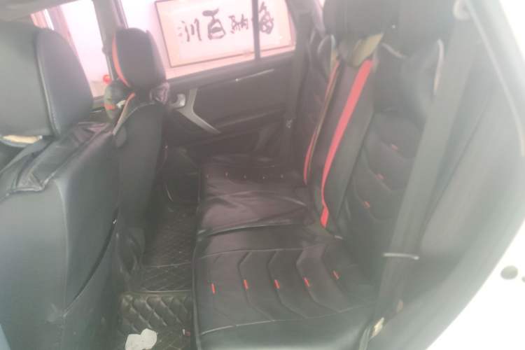 Used Chery Tiggo 3 2016 1.6L Manual Fashion Edition Left Rear Seat