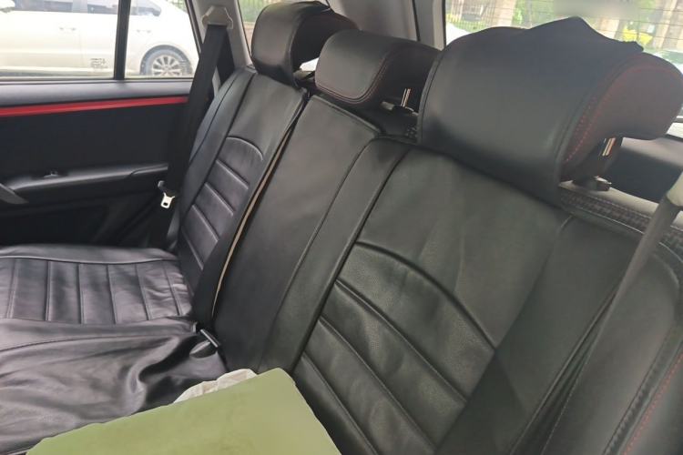 Used Chery Tiggo 3 2016 1.6L Manual ZhiShang Edition Left Rear Seat