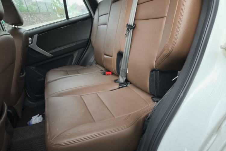 Used Chery Tiggo 3 2016 1.6L Manual Fashion Edition Left Rear Seat